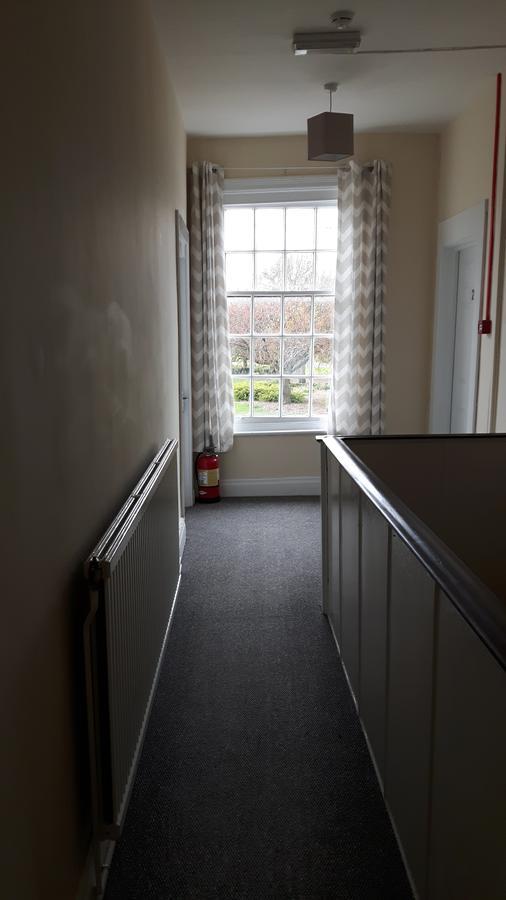 Fiveways Hotel Kingston upon Hull ภายนอก รูปภาพ